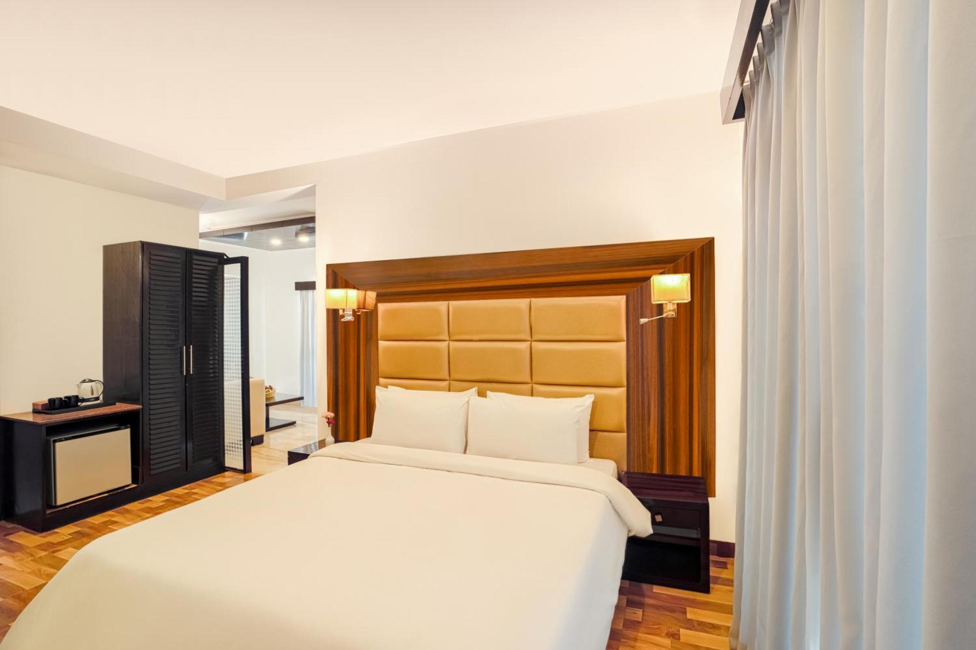 Country Inn Goa Varca Beach - 2 Minutes Walk To The Beach Extérieur photo