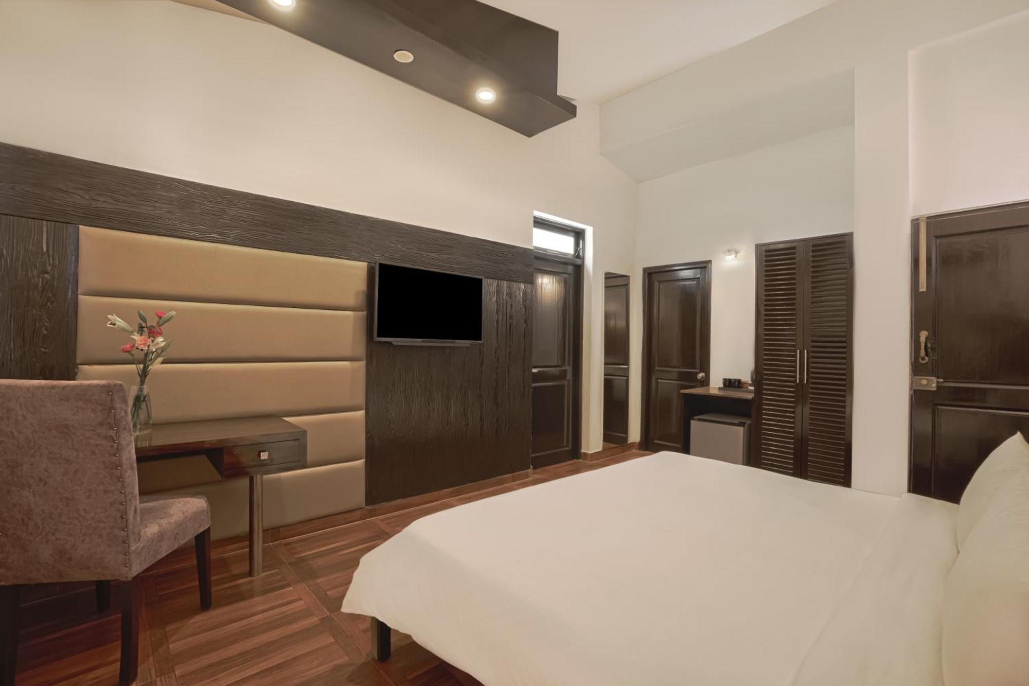 Country Inn Goa Varca Beach - 2 Minutes Walk To The Beach Extérieur photo