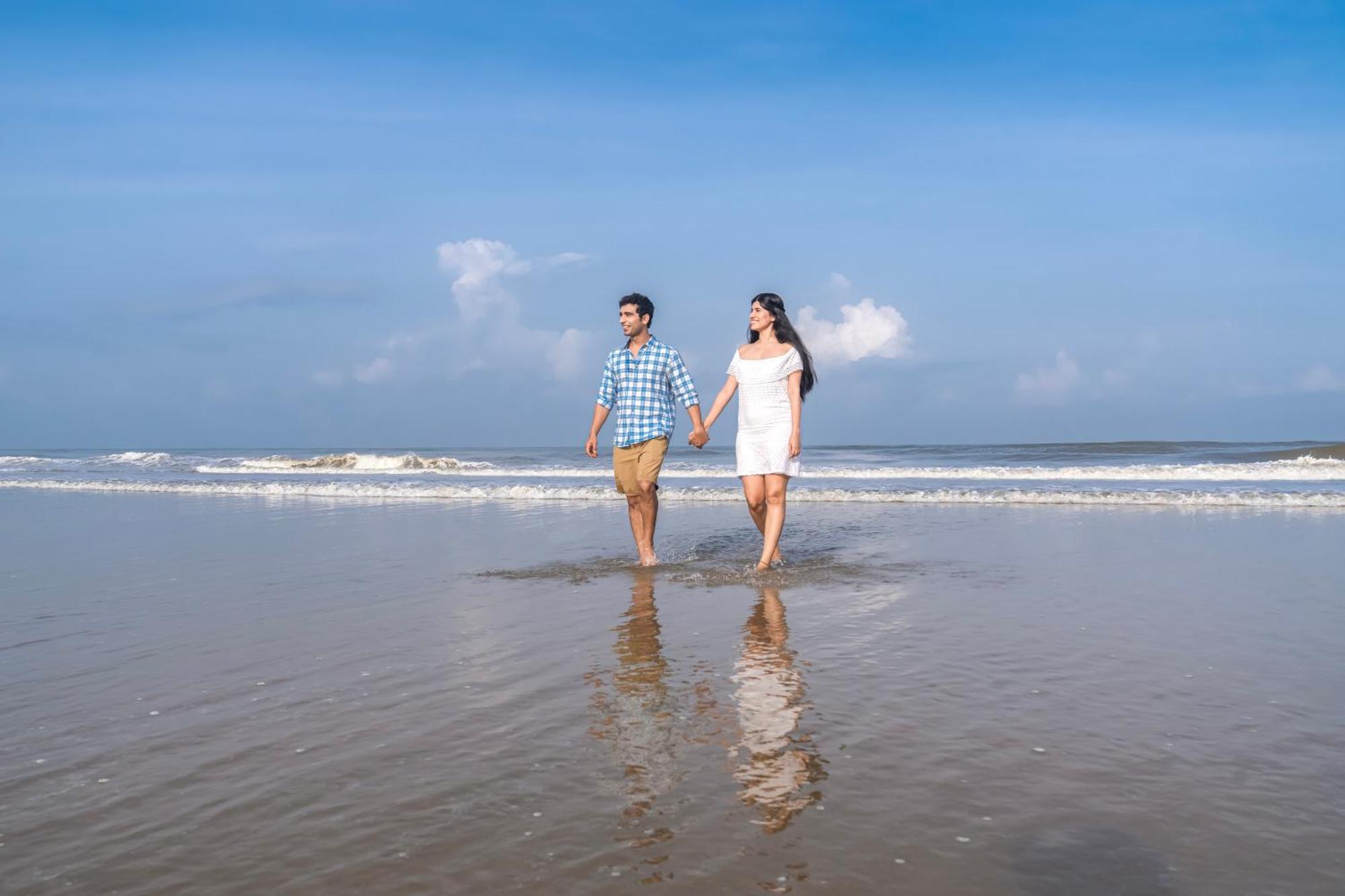 Country Inn Goa Varca Beach - 2 Minutes Walk To The Beach Extérieur photo